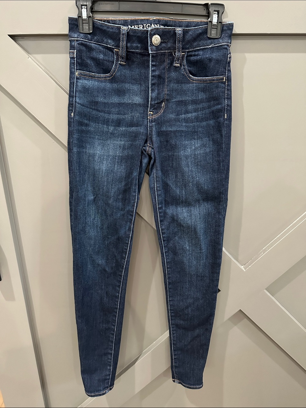American Eagle Outfitters Women's Hi-Rise Jegging Super Super Stretch
